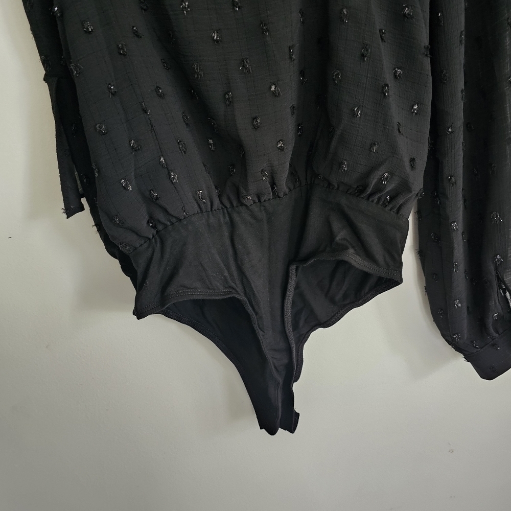 Lulu's "Picking Sides" Swiss Dot One Shoulder Bodysuit - Picture 9 of 12
